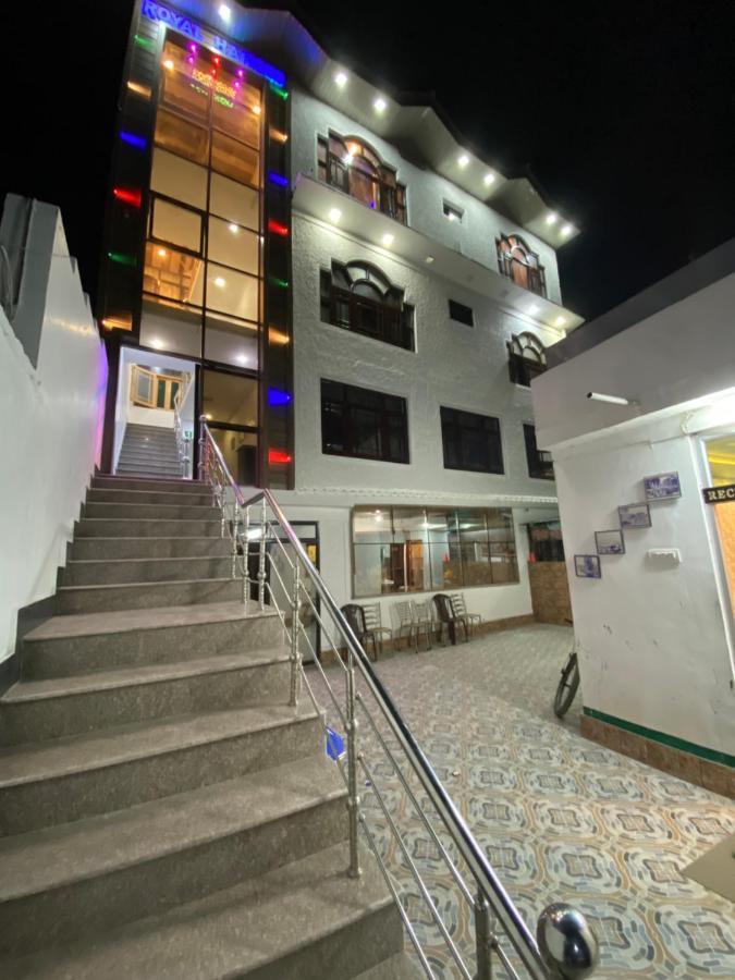 Hotel Royal Hameed Srīnagar Exteriör bild